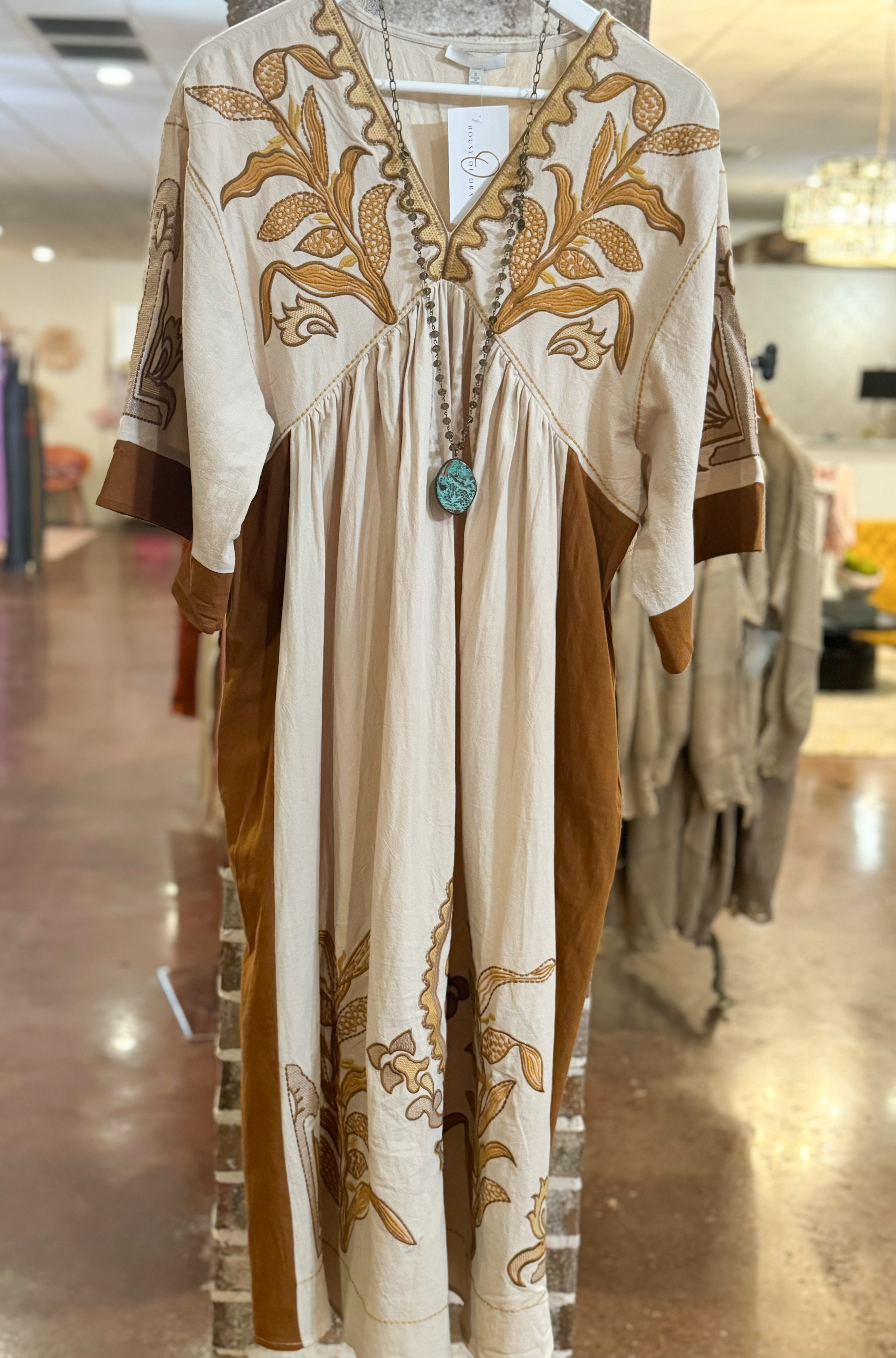 Boho Vintage Embroidery Maxi Dress