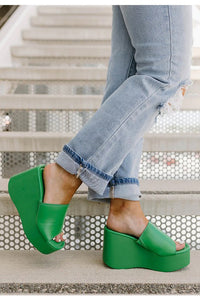 Pop Of Color Wedge- 3 Colors Available