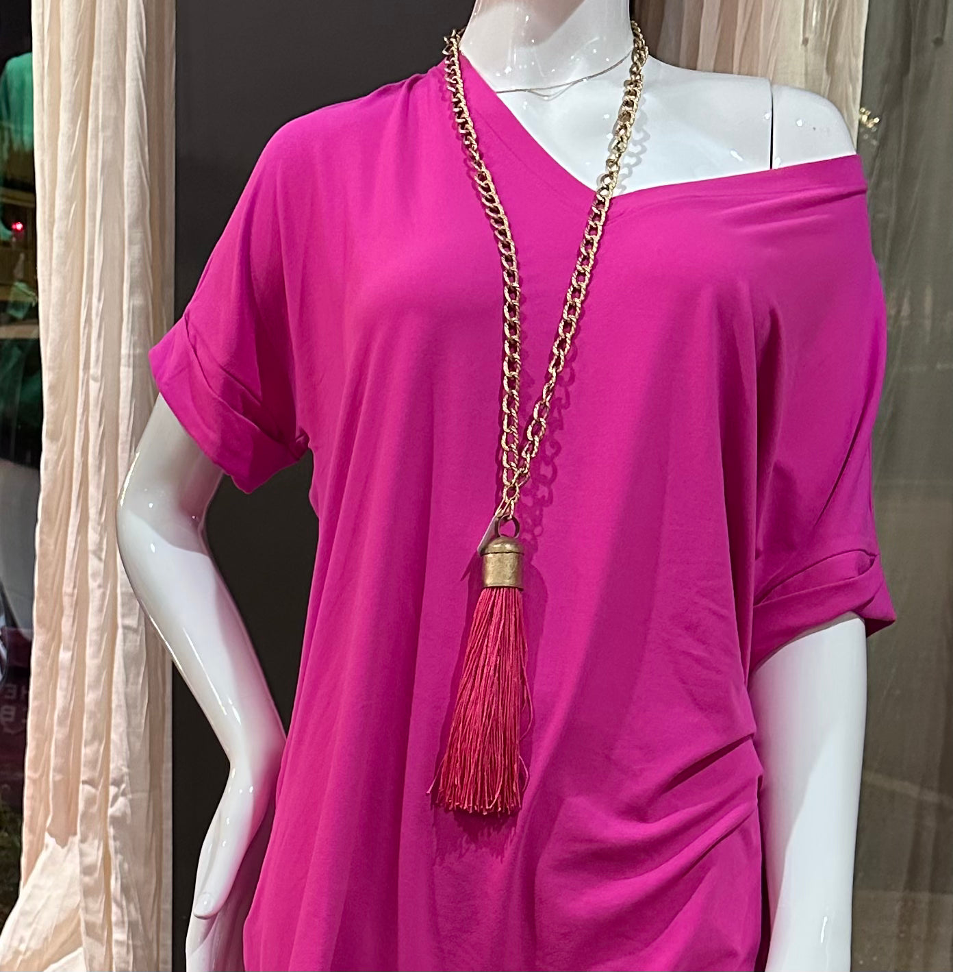 Deluxe Tassel Necklace- Hot Pink